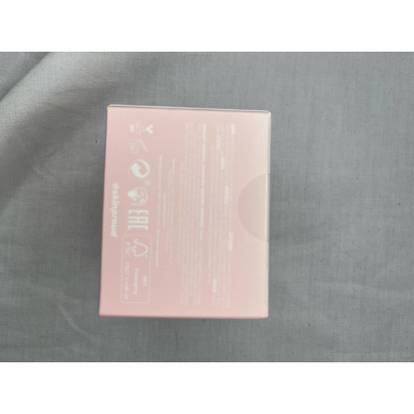 *brand new* Skin Proud frozen over skin care - Picture 3 of 3